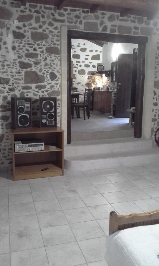 Traditional House Koukounara 키사모스 외부 사진